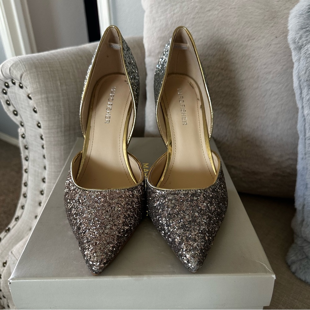 Marc Fisher Christay Gold Glitter High Heel Pump - Picture 2 of 10